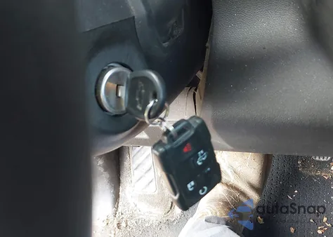 2020 Chevrolet Silverado 1500 4Wd Short Bed Custom из США, поврежденный, VIN 3GCUYBEF8LG211630